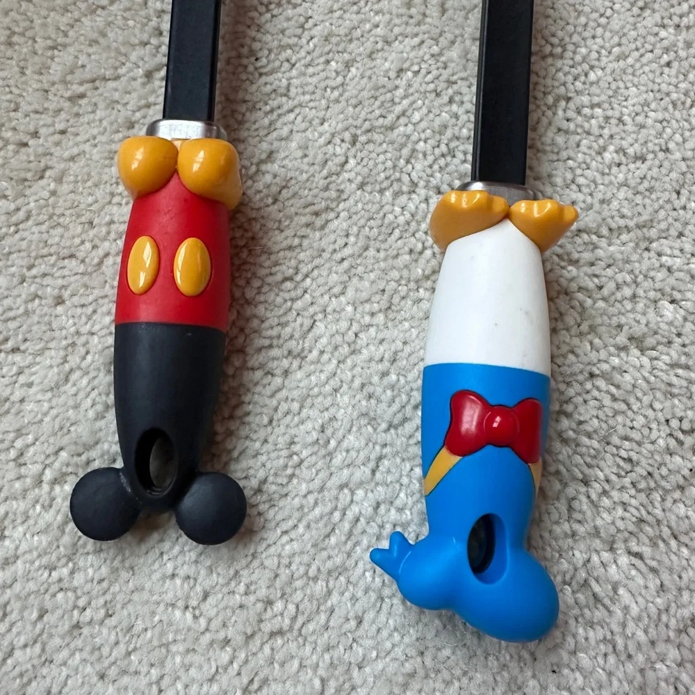 Disney fun spatula