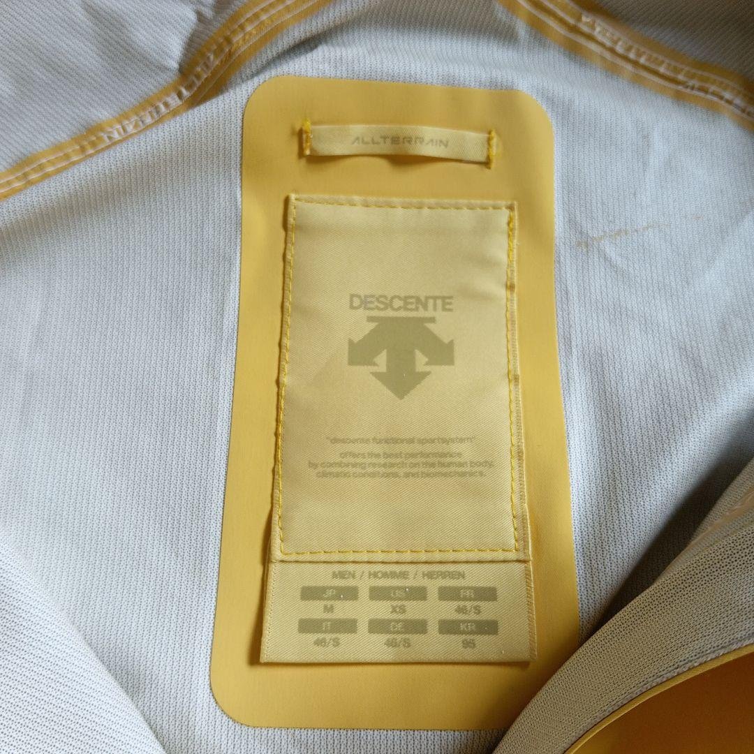 DESCENTE Yellow Mountain Parka